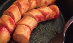 秋の期間限定　カレーブルスト